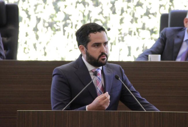 “Morena le da tinte político a aprobación de presupuesto”: diputado del PAN