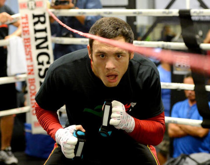 ”Es una mala copia de su padre”