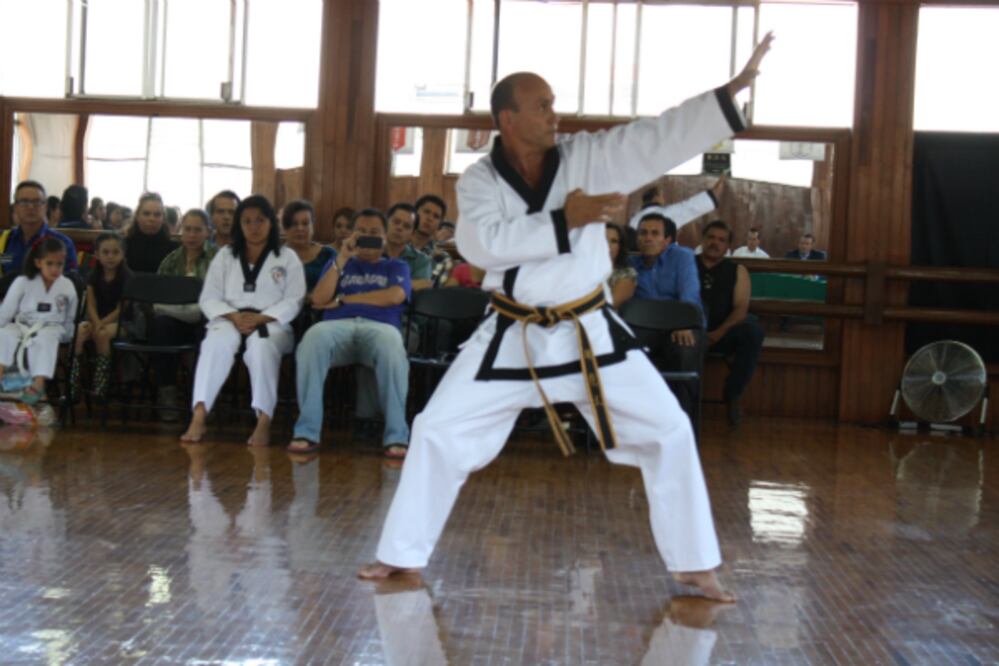 Semillero de taekwondoínes