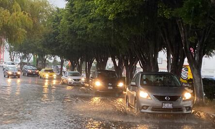 #Crónica| Invierno lluvioso. Lenta movilidad en la capital