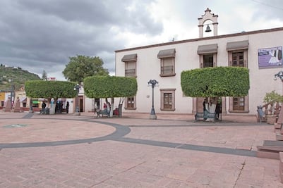 Despiden a funcionario 