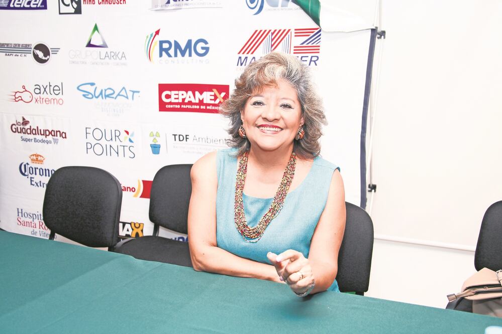 María Grina Rincón pidió a ciudadanos y medios de comunicación difundir las riquezas arquitectónicas con las que se cuenta en el país. / Foto: Guillermo González