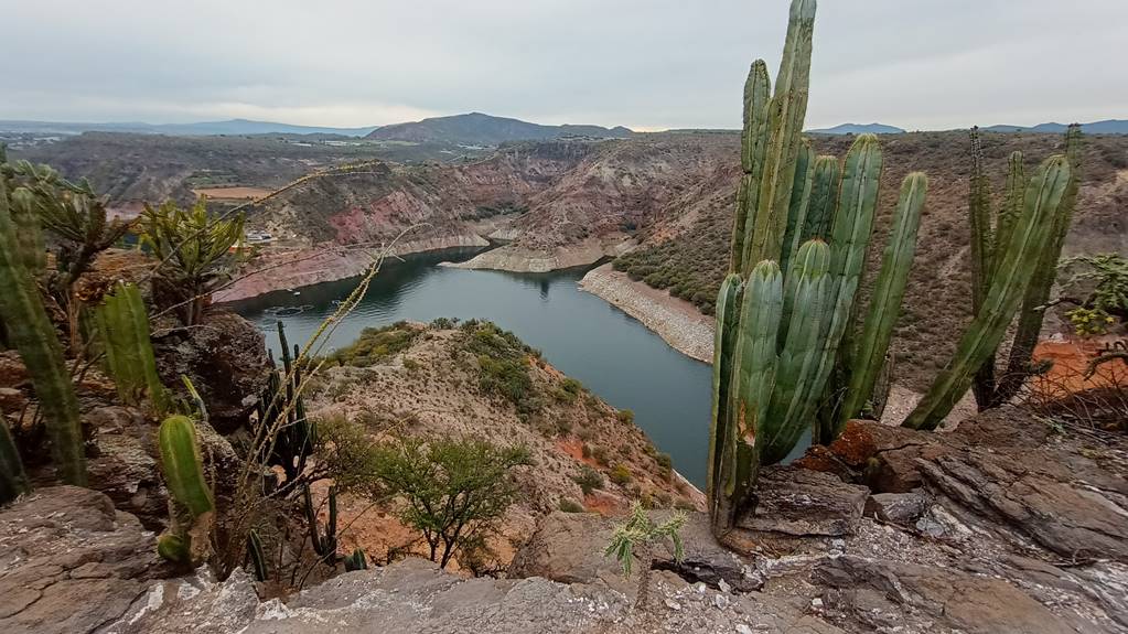 Presa Zimapán se encuentra al 96.6% de su capacidad