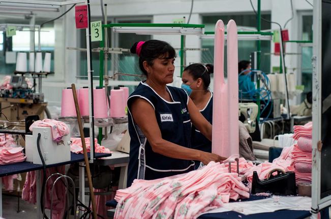 La comercialización de las prendas de la marca Nemik comenzó en 2015 y a la fecha han alcanzado un crecimiento de 100% en sus ventas. (RICARDO LUGO)