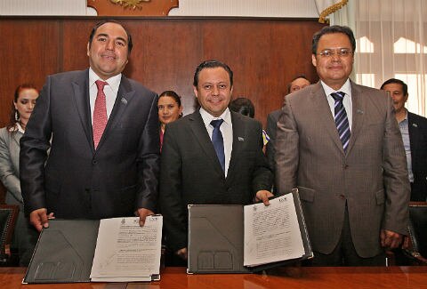 Impulsarán leyes en obra pública