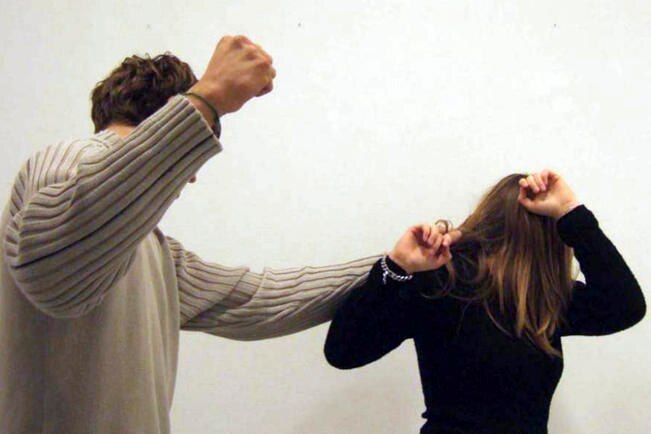 Hay más de mil 700 casos de lesiones a mujeres  