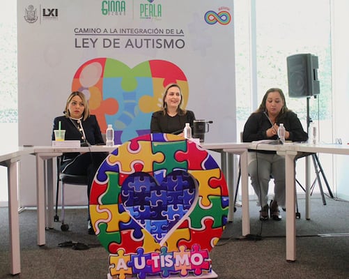 En Querétaro, realizan foro para integrar ley en torno al autismo 
