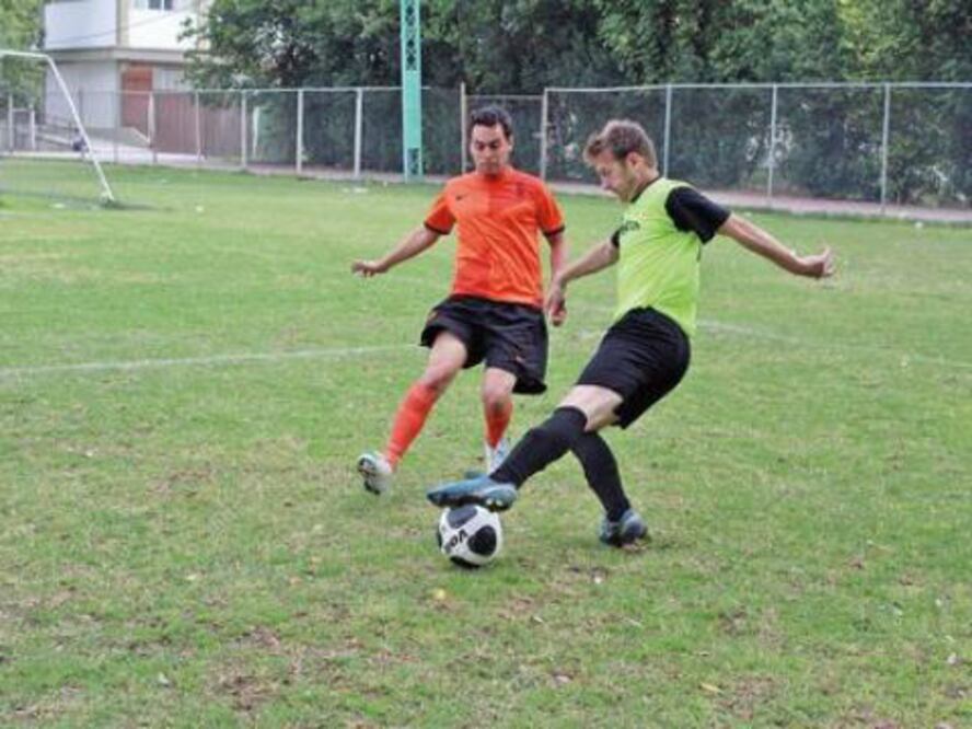 Pareja, la Marista tras 12 fechas
