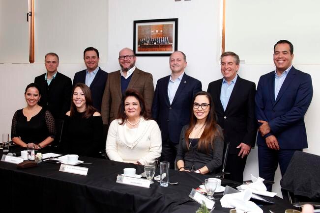 La nueva presidenta de la Coparmex, Lorena Jiménez Salcedo, dijo que buscará promover una participación ciudadana constructiva que vaya más allá de las descalificaciones (GUILLERMO GONZÁLEZ. EL UNIVERSAL)