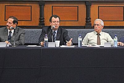 Rendirá rector tercer informe de labores