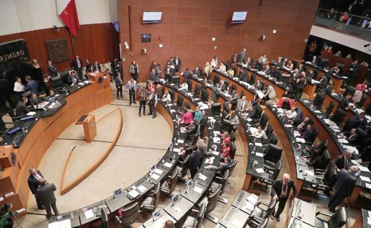 Atoran en el Senado propuesta antifuero