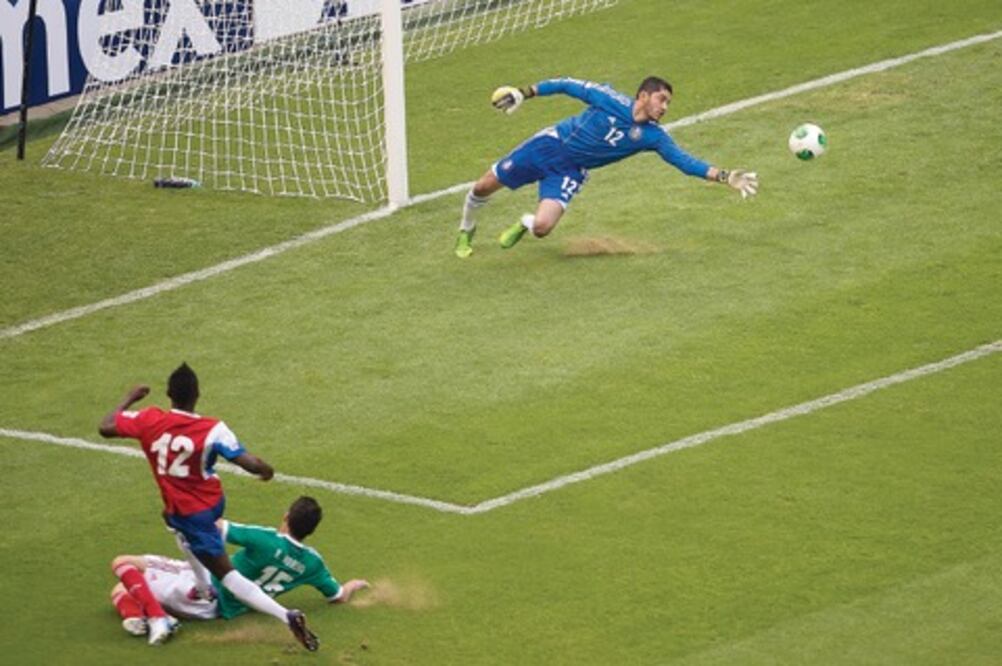 La situación del Tri ya  preocupa, dice Guerra