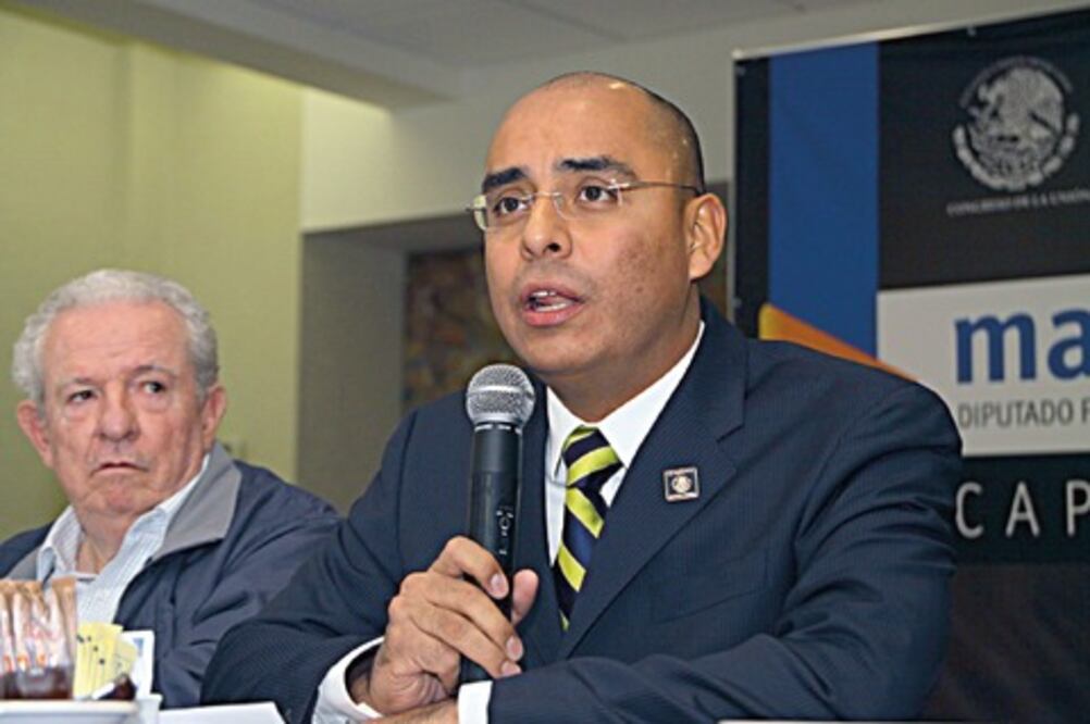 Preparan su registro candidatos del PAN