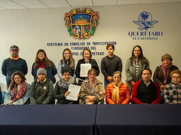 Colectivos entregan solicitud para realizar la primera audiencia pública en el municipio de Querétaro