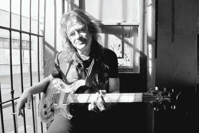 “Los de La Revo  somos aún guapos... por dentro”