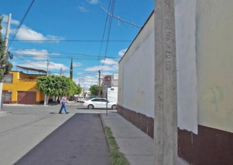 Cancelan antena de telefonía