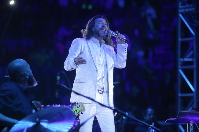 Marco Antonio Solís  conquista al público en la Santa María