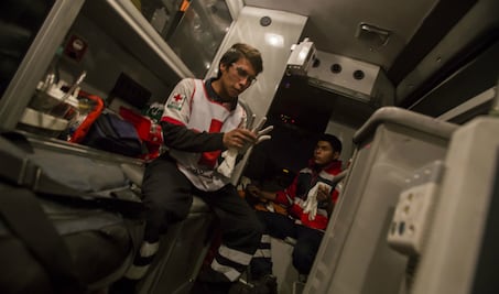 Reportaje Especial: Una noche con la Cruz Roja de Querétaro