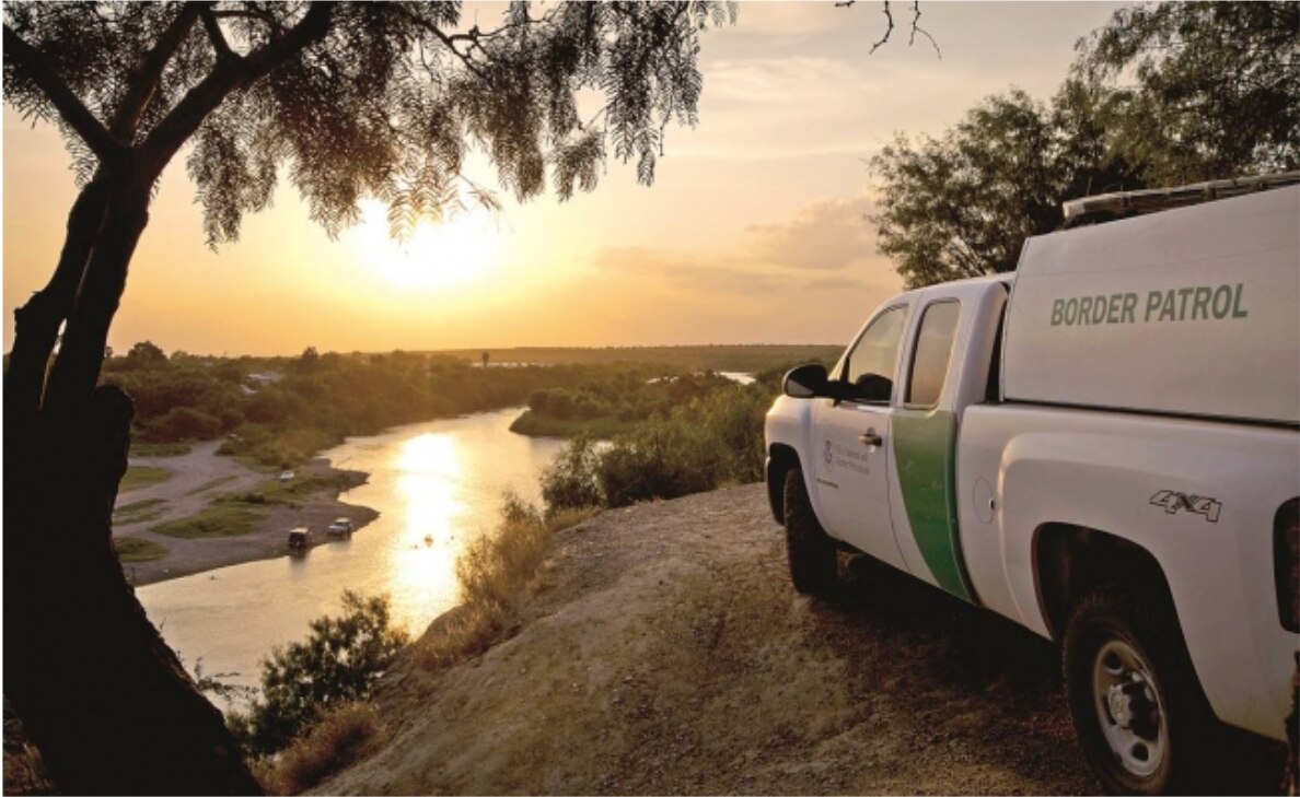 Detenciones de migrantes en la frontera EU-México suben 40% en junio