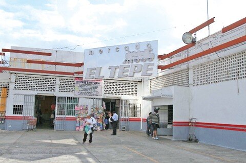 Retirarán a comerciantes informales en El Tepetate