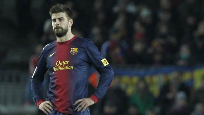Denuncian a Piqué