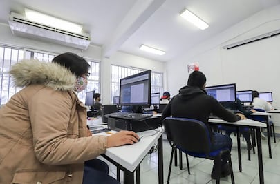 Cuidar candados en exámenes de admisión en línea: UAQ