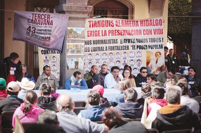 Militares deben declarar por los 43