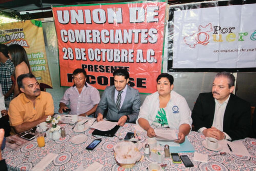 Comerciantes solicitan a municipio resolver conflictos de piso