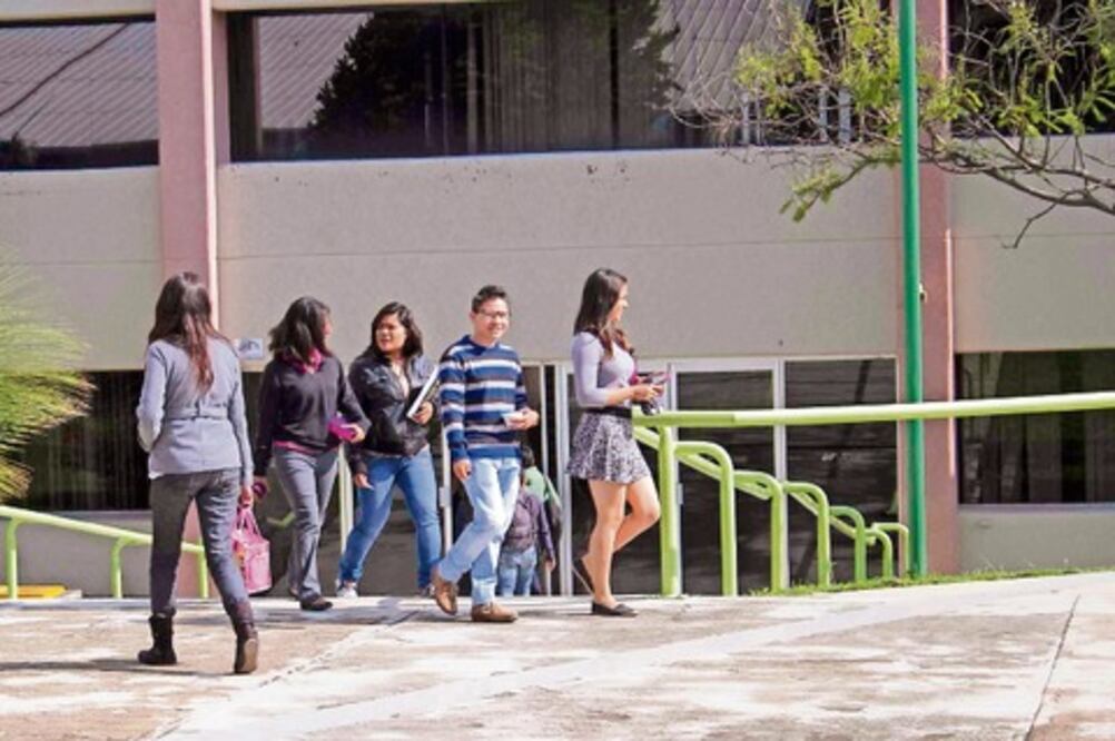 Exigen a universidades cuidar la capacitación de arquitectos 