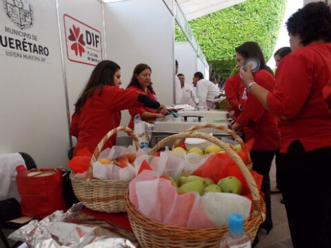 Festejan día de la Alimentación