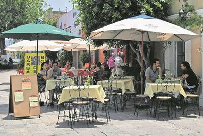 Quiebran negocios en SJR