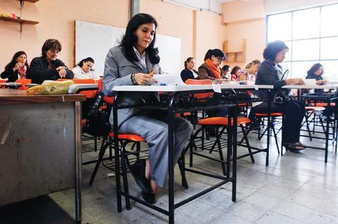 Desconocen amparos ante reforma