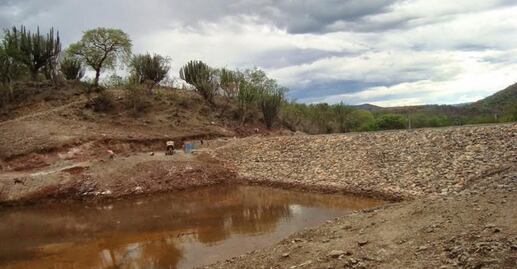Bordos y presas están al 6% de su capacidad