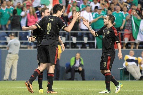 Jiménez “saborea” primer gol con Mayor