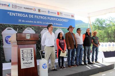 Entrega Vega  filtros de agua