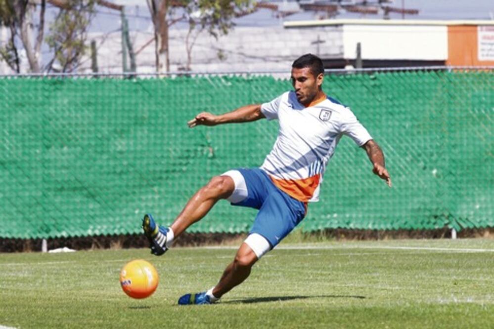 Gallos-Diablos, sólo juego de preparación