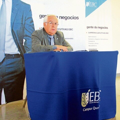 Sólo 1.7% de la PEA tiene licenciatura