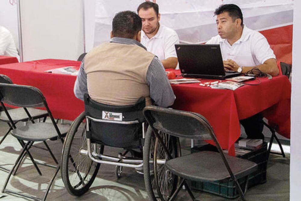 Faltan oportunidades para discapacitados en empresas
