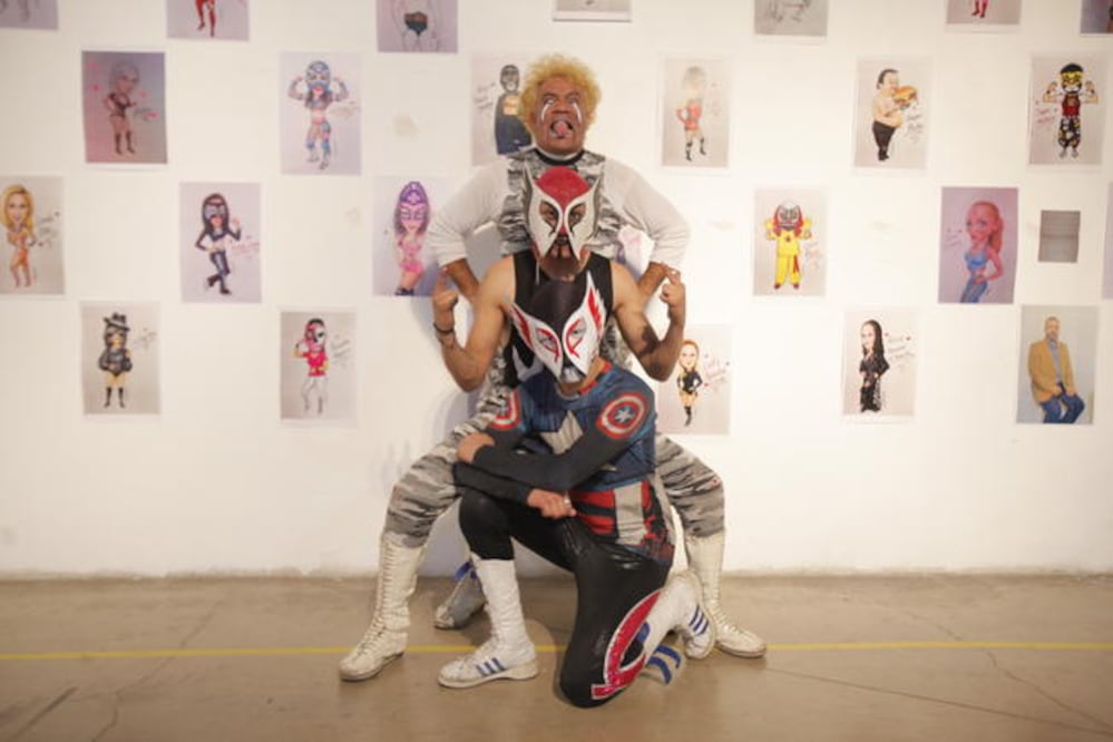 En la exposición se pudieron observar diferentes expresiones artísticas relacionadas con la lucha libre y los luchadores que forman la escena de este deporte a nivel nacional y local. RICARDO LUGO. EL UNIVERSAL