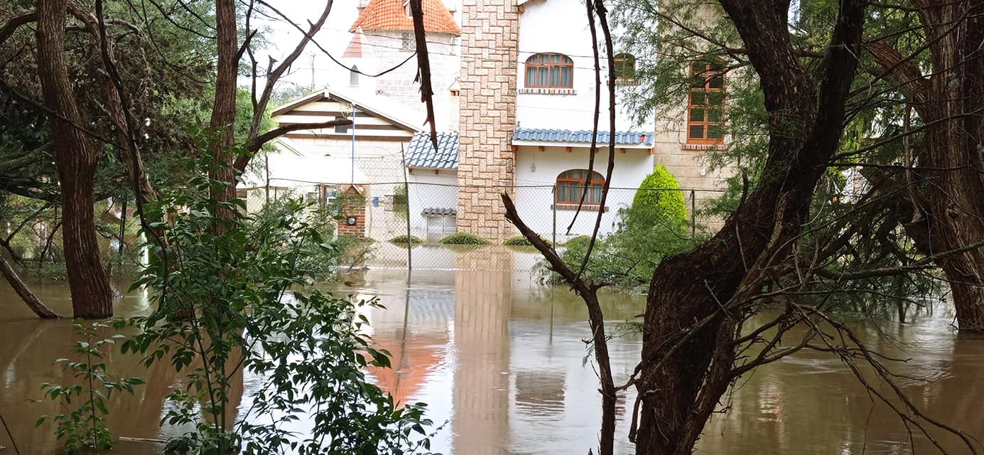 Los cuerpos de emergencia desalojaron tres hoteles en Tequisquiapan