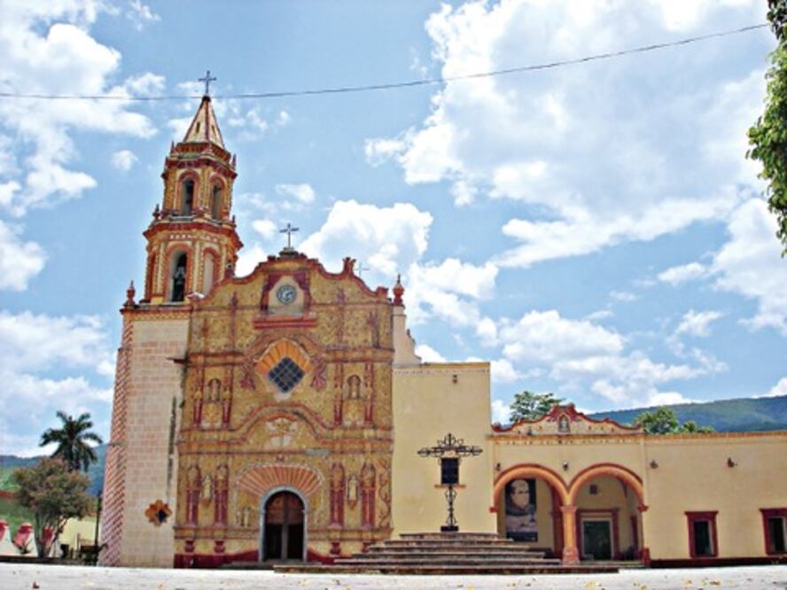 Impulsan desarrollo turístico en  la Sierra