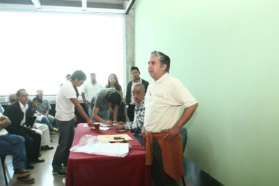 Morena recurrirá al boteo para campañas 