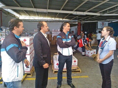 La afición queretana se solidariza