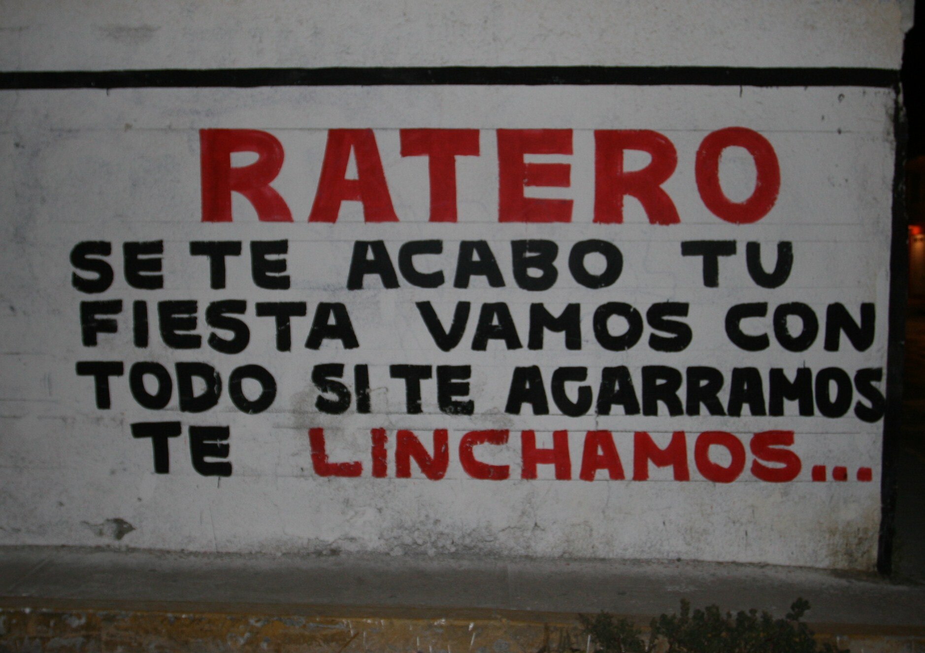 Rescatan de ser linchado a un ladrón, en Querétaro