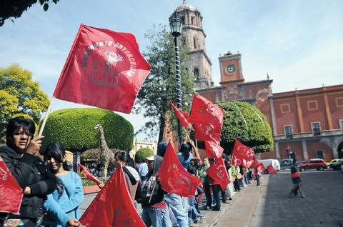 Urgen a gobierno a esclarecer secuestro 