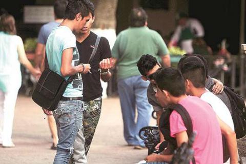 Alertan por consumo de drogas en secundarias