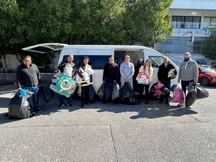 Apapacho felino sigue recibiendo donaciones para la Sierra Gorda. Foto: Facebook: Secretaría de Extensión y Cultura Universitaria UAQ