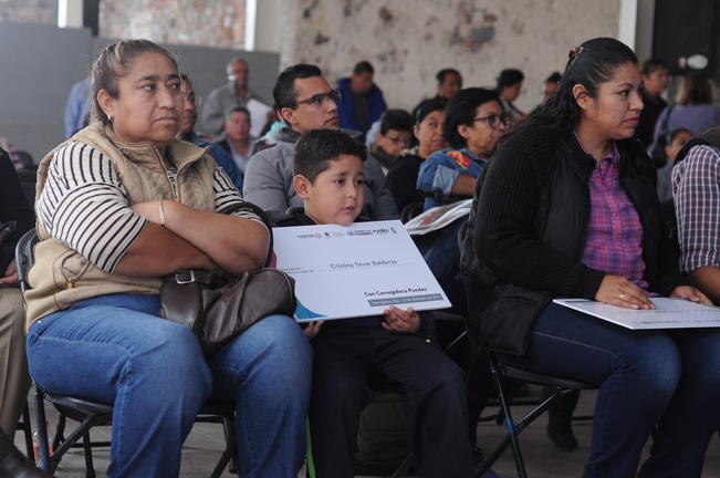 Entregan más de 315 mil pesos a negocios