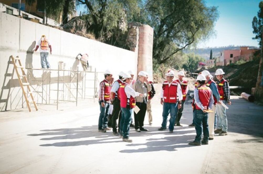 Supervisa Loyola avance 