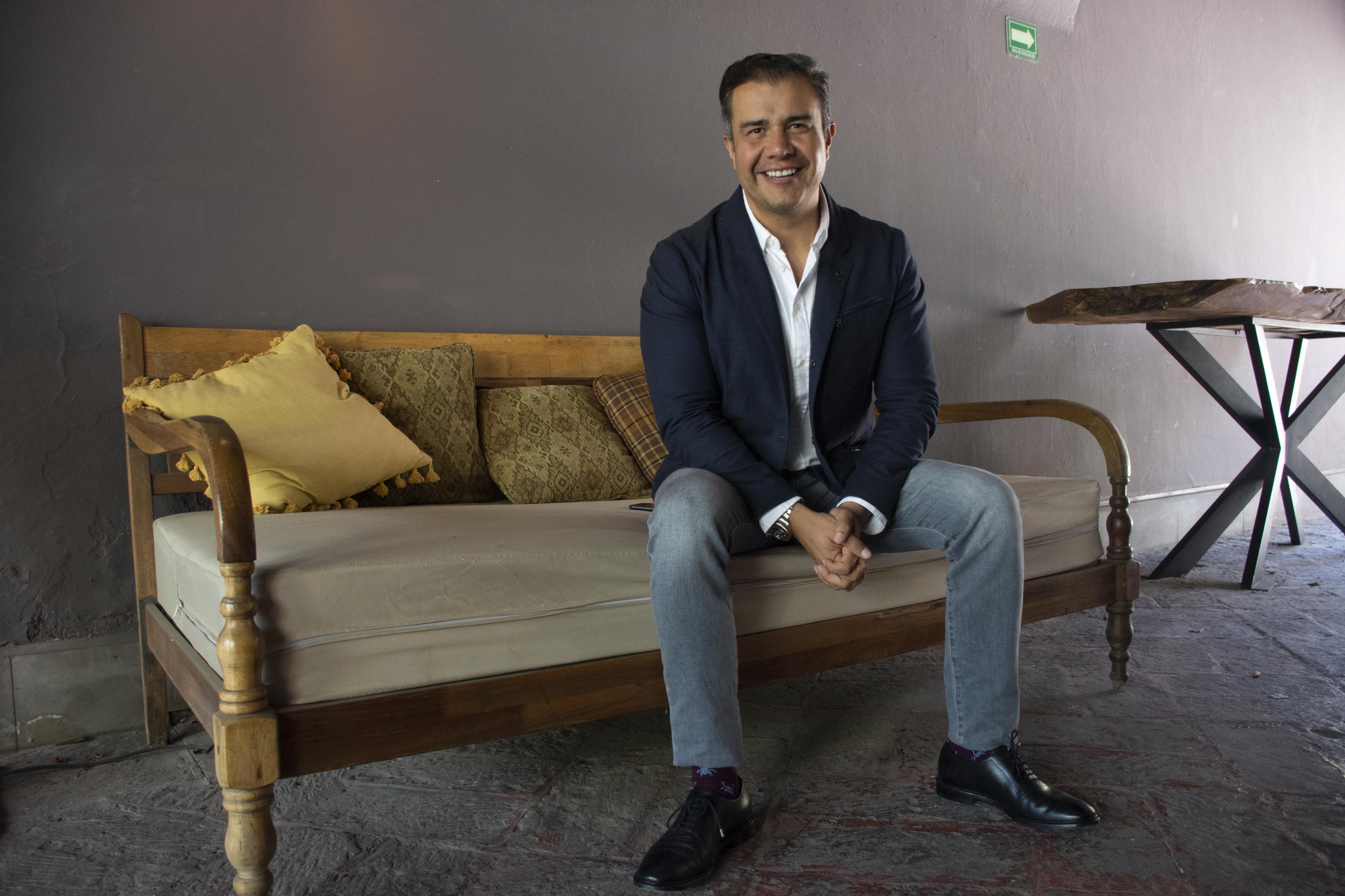 “Queretanos aprueban acción de Francisco Domínguez contra el Covid”, asegura experto